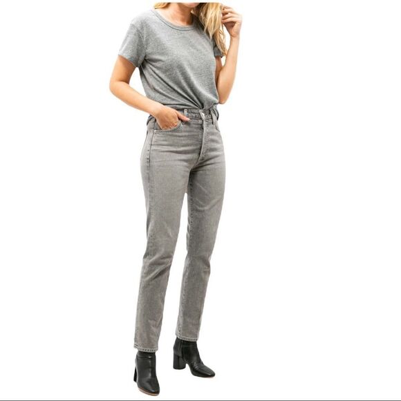 NWT GOLDSIGN High Rise Relaxed Straight Jeans - Picture 1 of 7